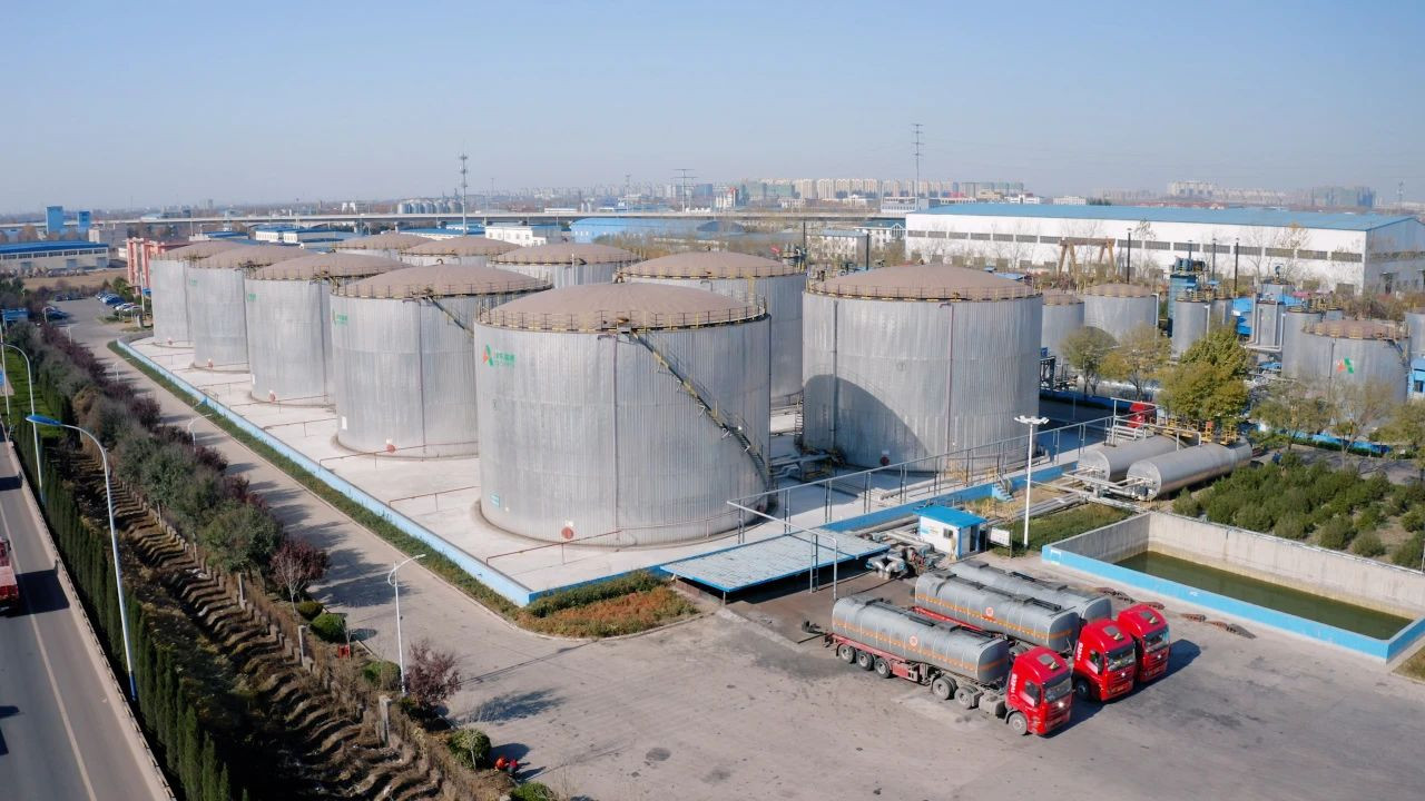 沥青乐鱼网页版登录入口所属华瑞乐鱼网页版登录入口再次登榜淄博市双百强企业